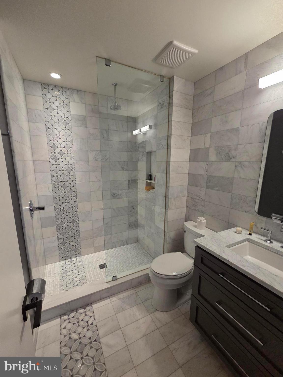 31 RAISIN TREE CIRCLE