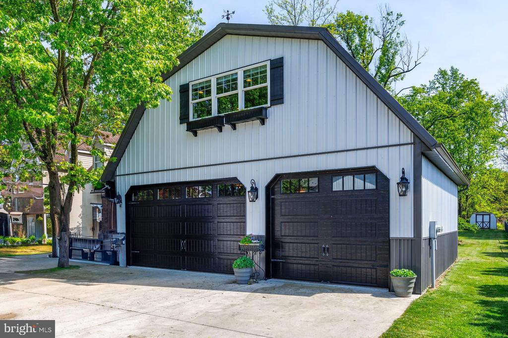 37 BLAIR LANE
