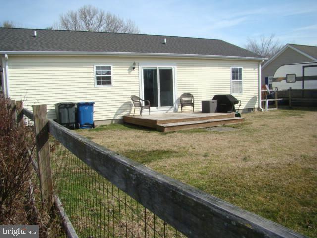 8 OAKVIEW COURT