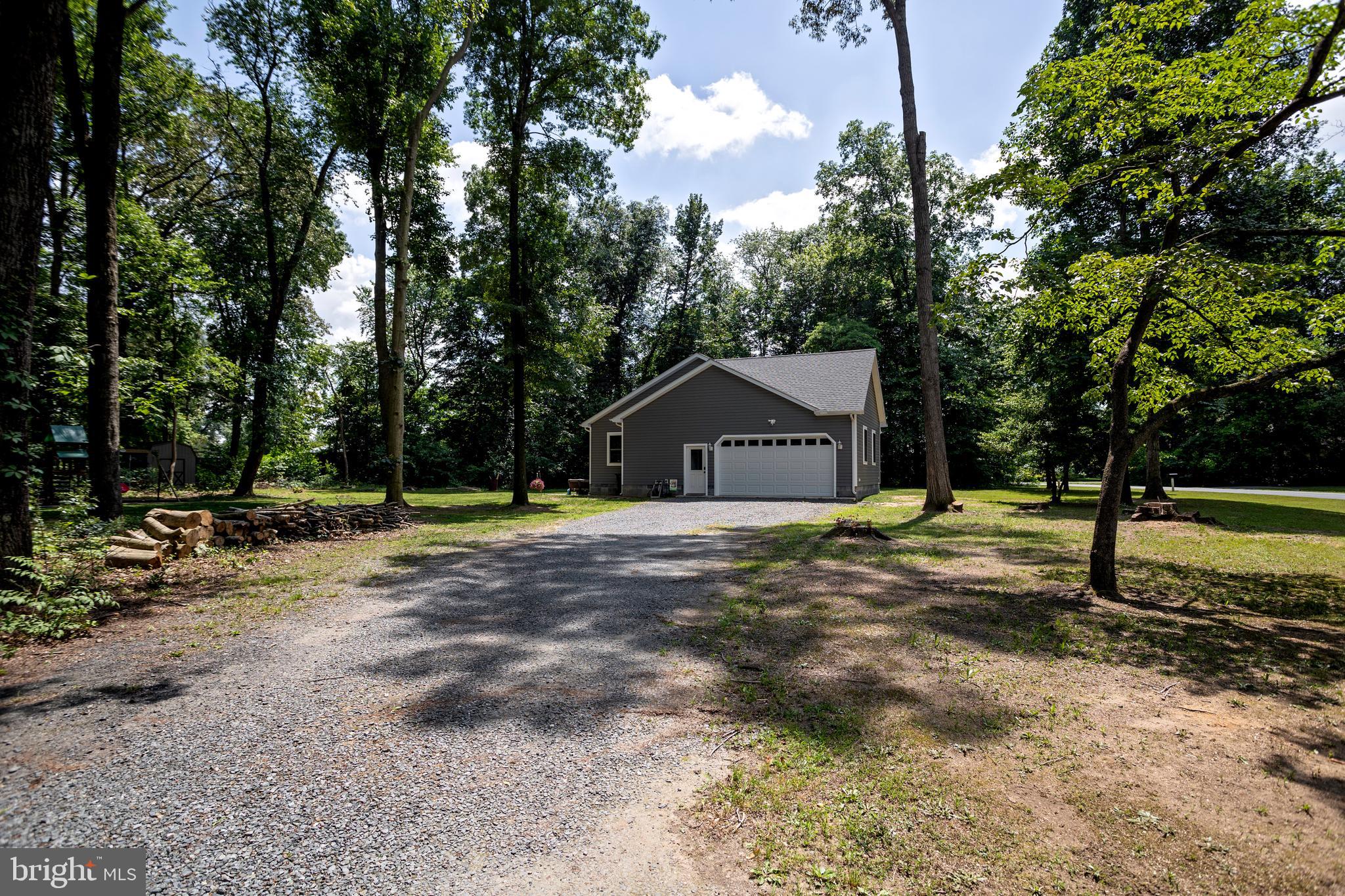5576 HARMONY WOODS DRIVE