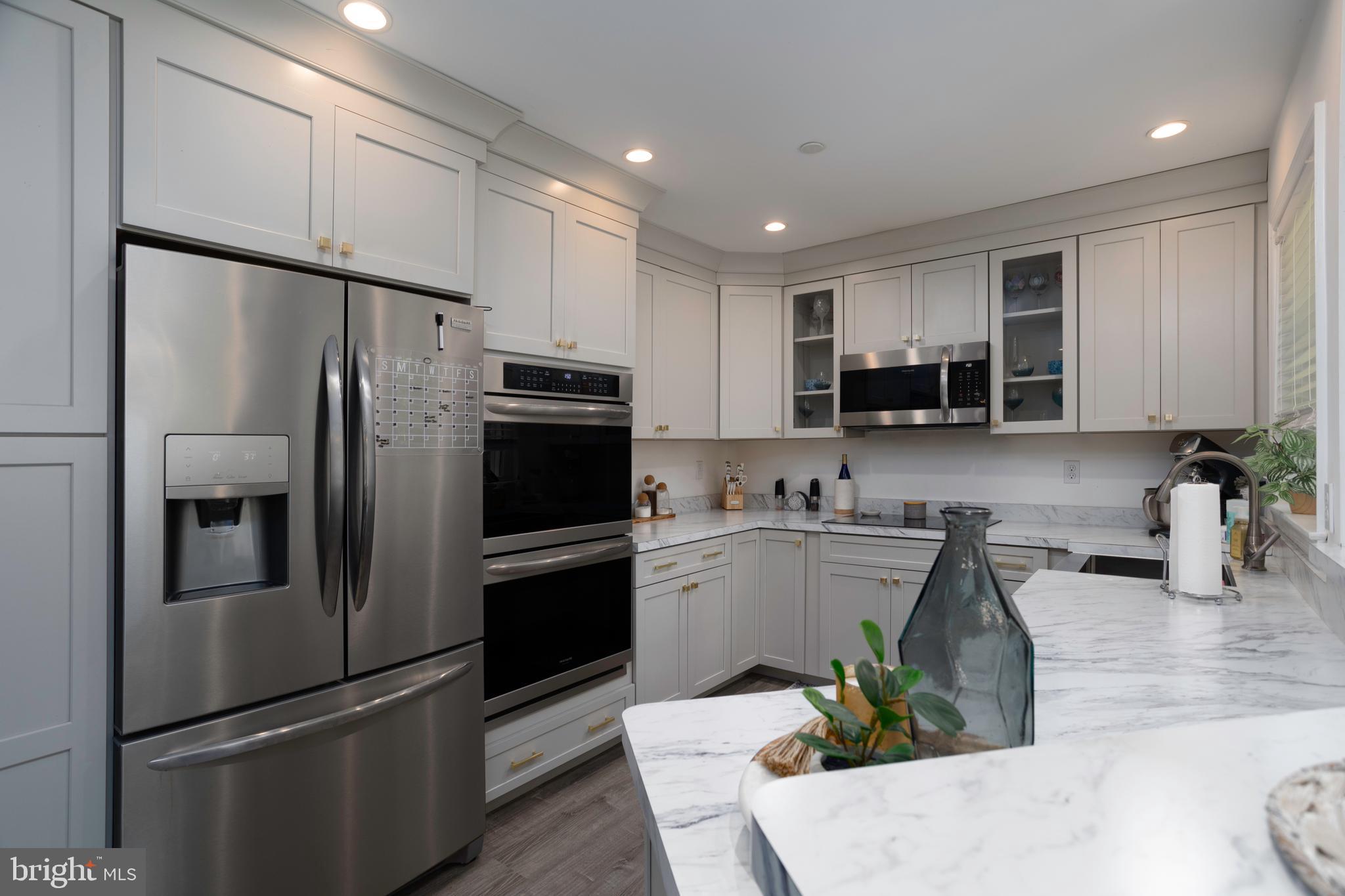 5576 HARMONY WOODS DRIVE