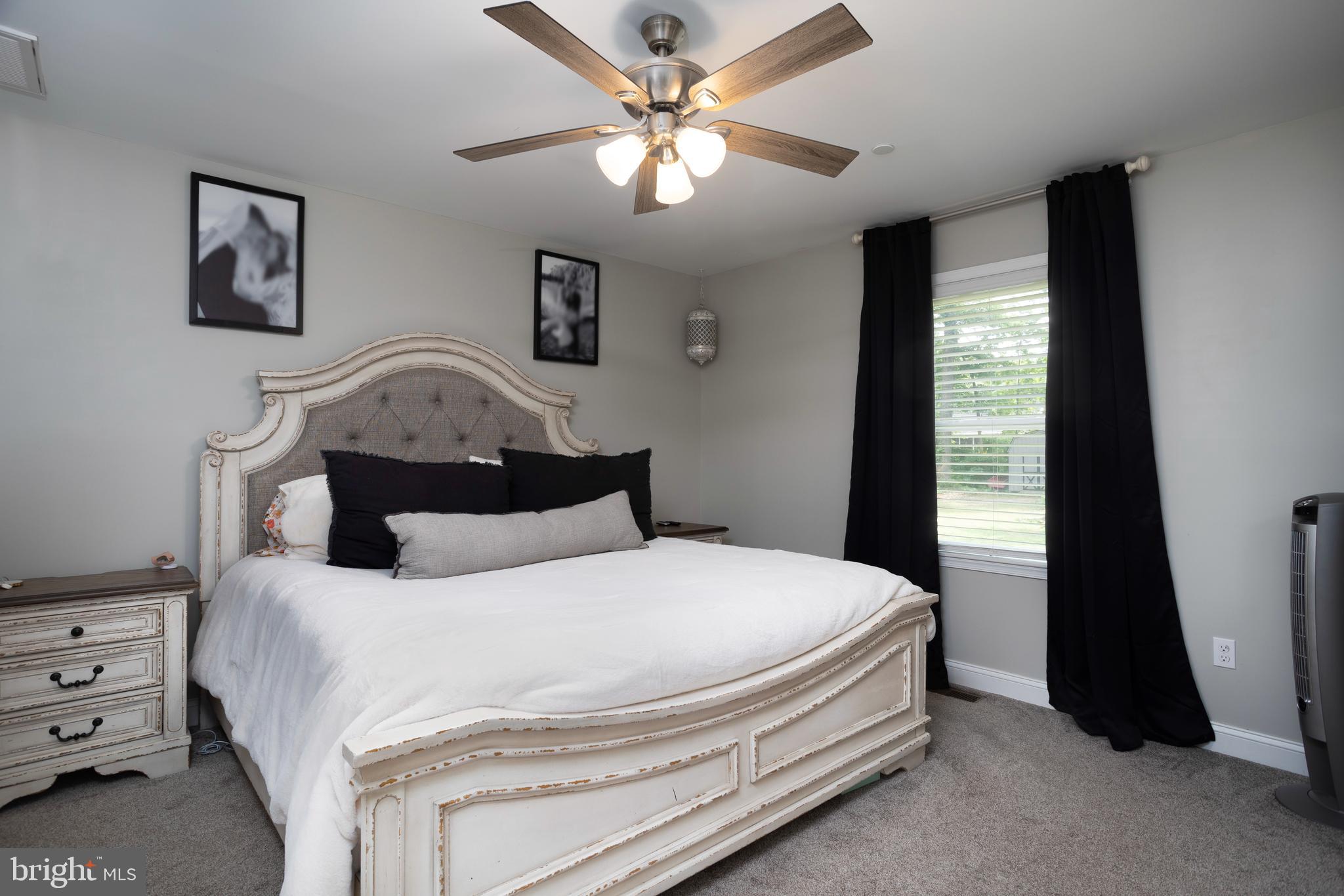 5576 HARMONY WOODS DRIVE
