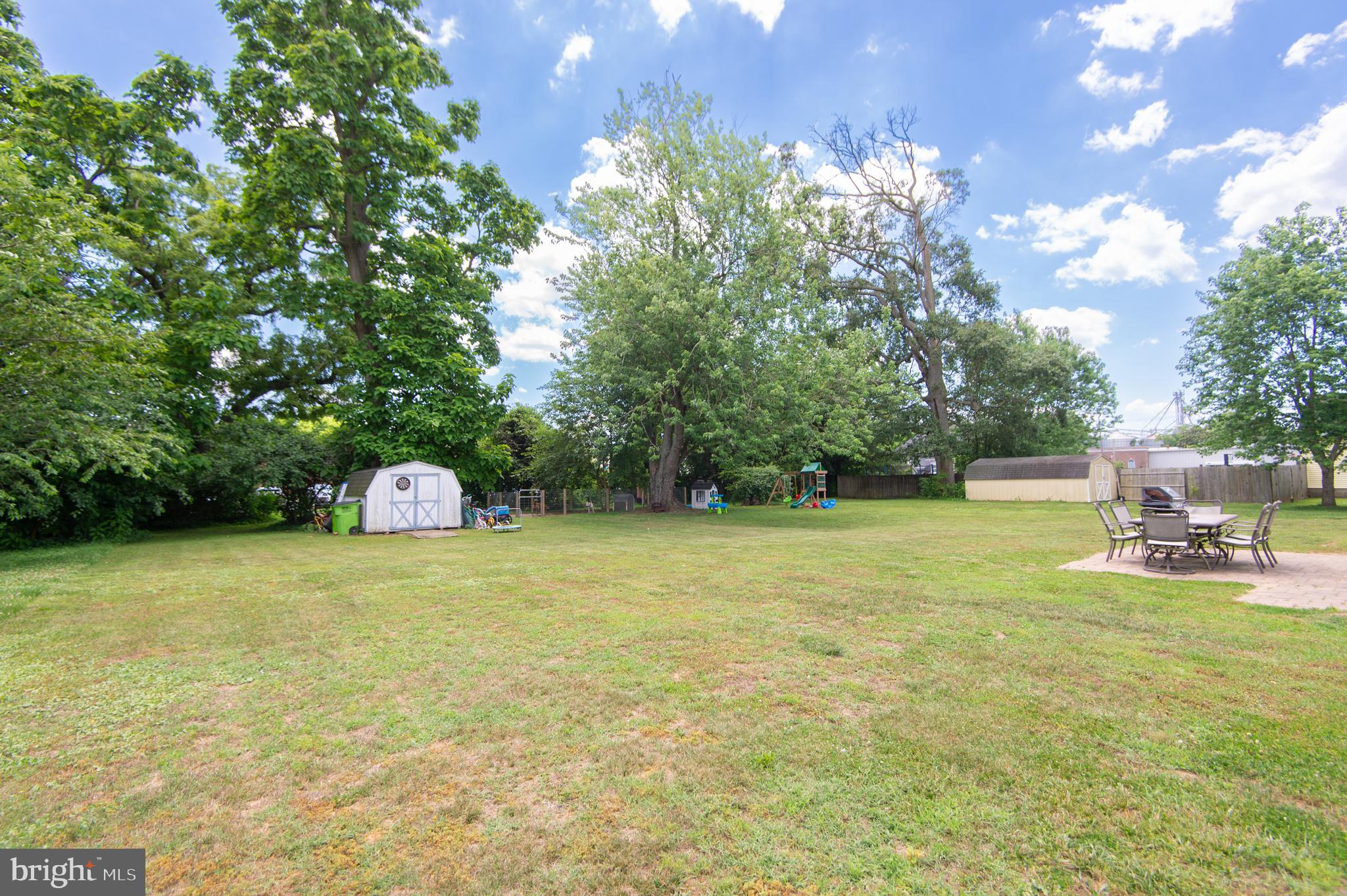106 NOBLE AVENUE