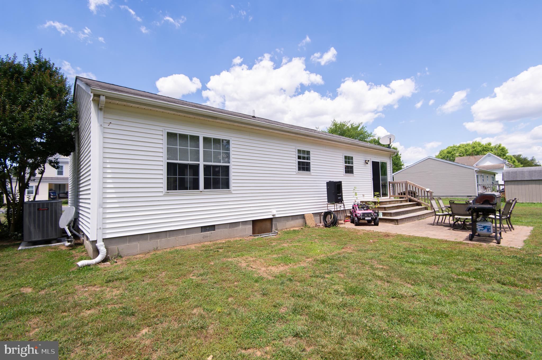 106 NOBLE AVENUE