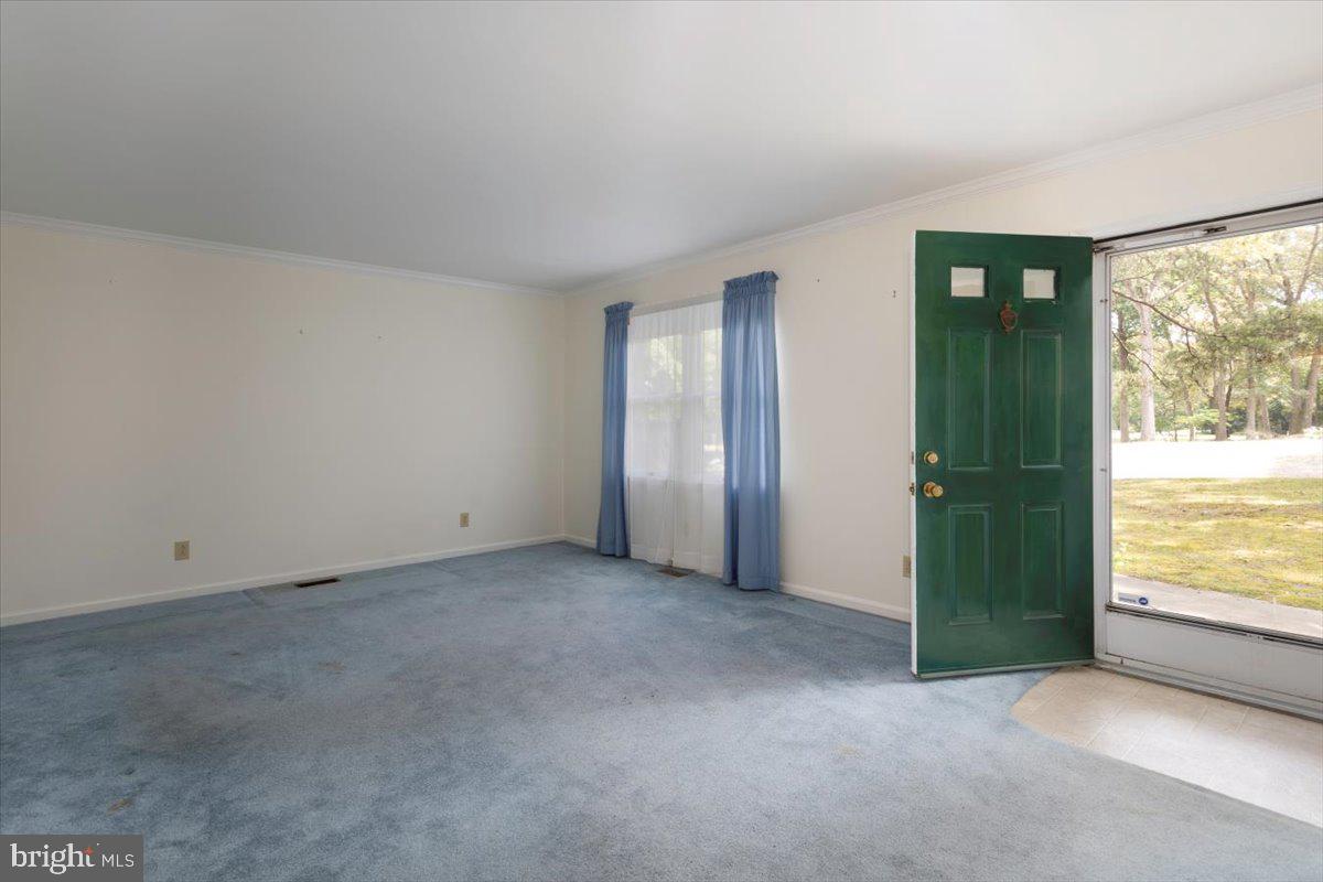 2746 OWENS DRIVE
