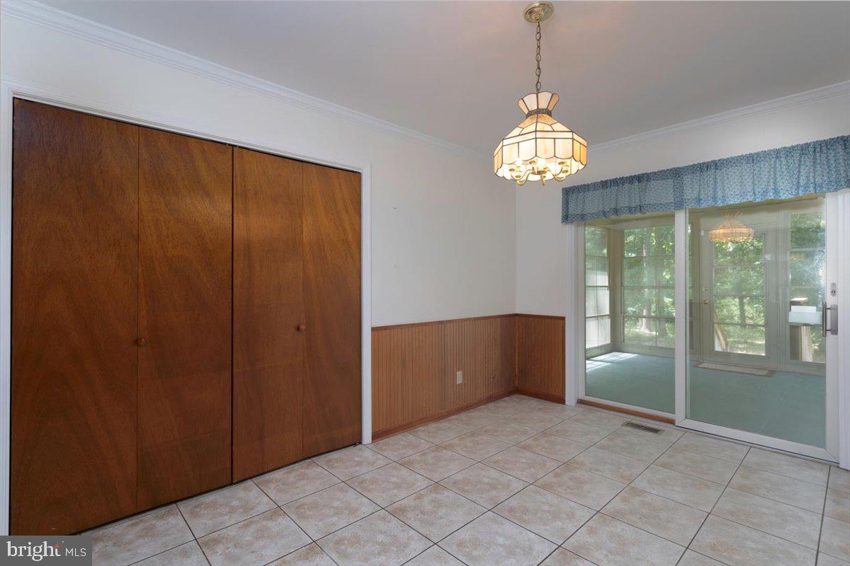 2746 OWENS DRIVE
