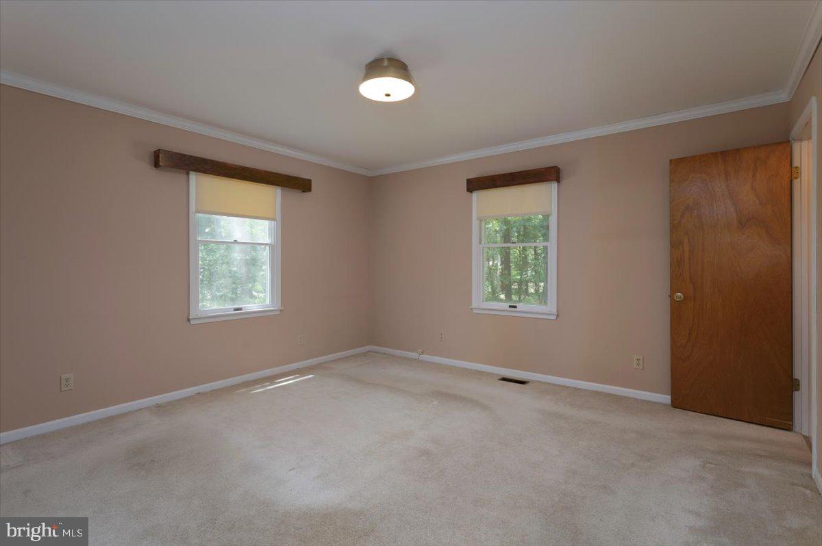 2746 OWENS DRIVE