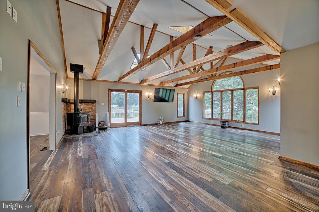 322 FLEETWOOD ROAD