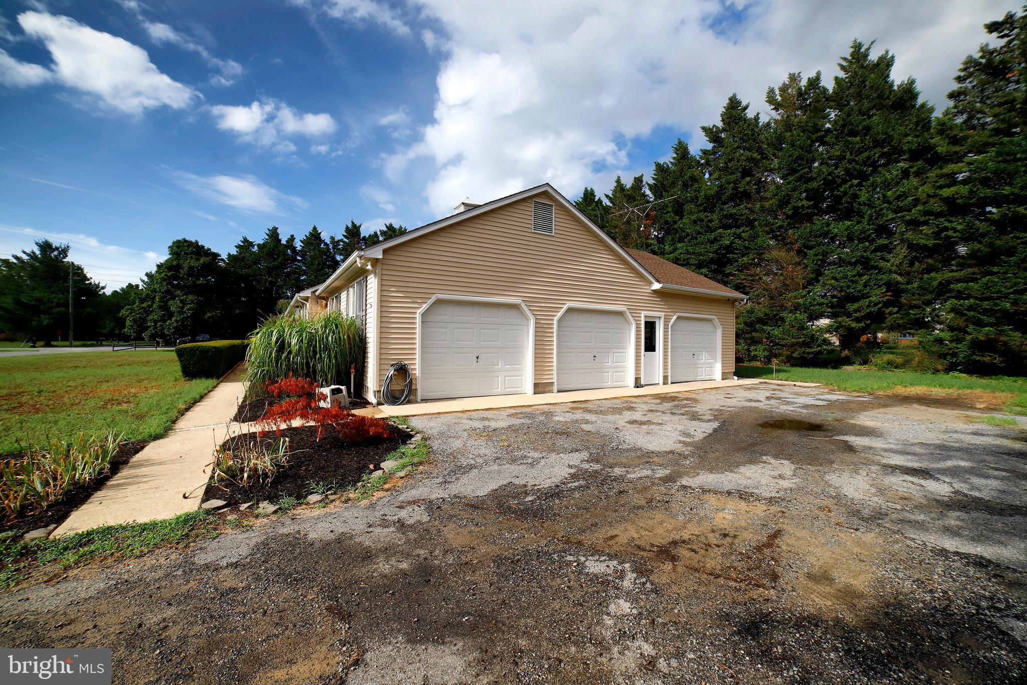 322 FLEETWOOD ROAD