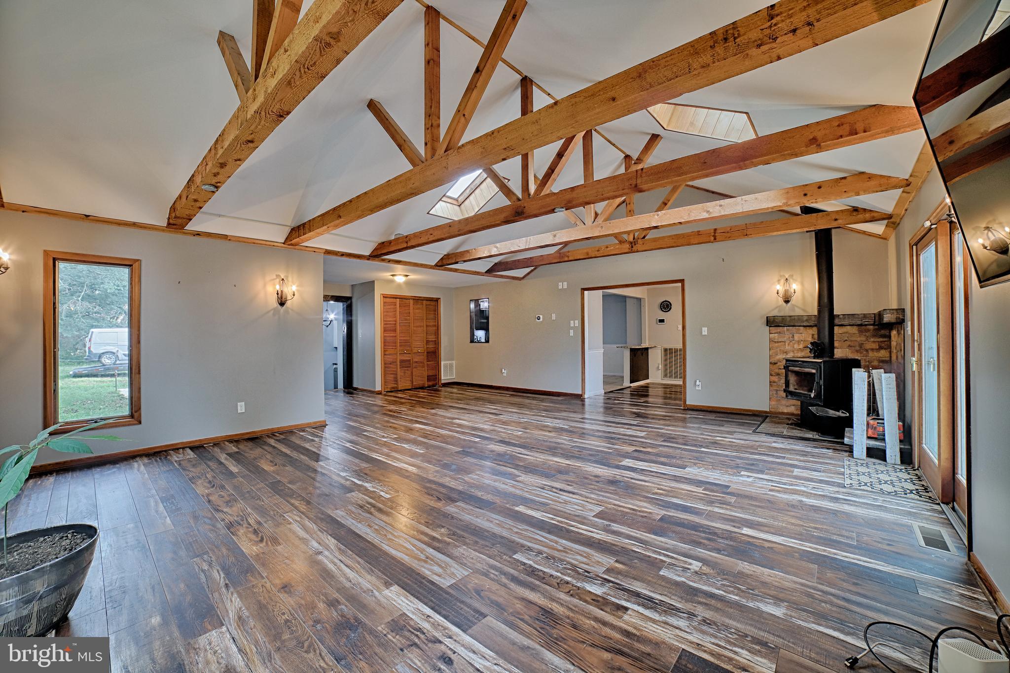 322 FLEETWOOD ROAD