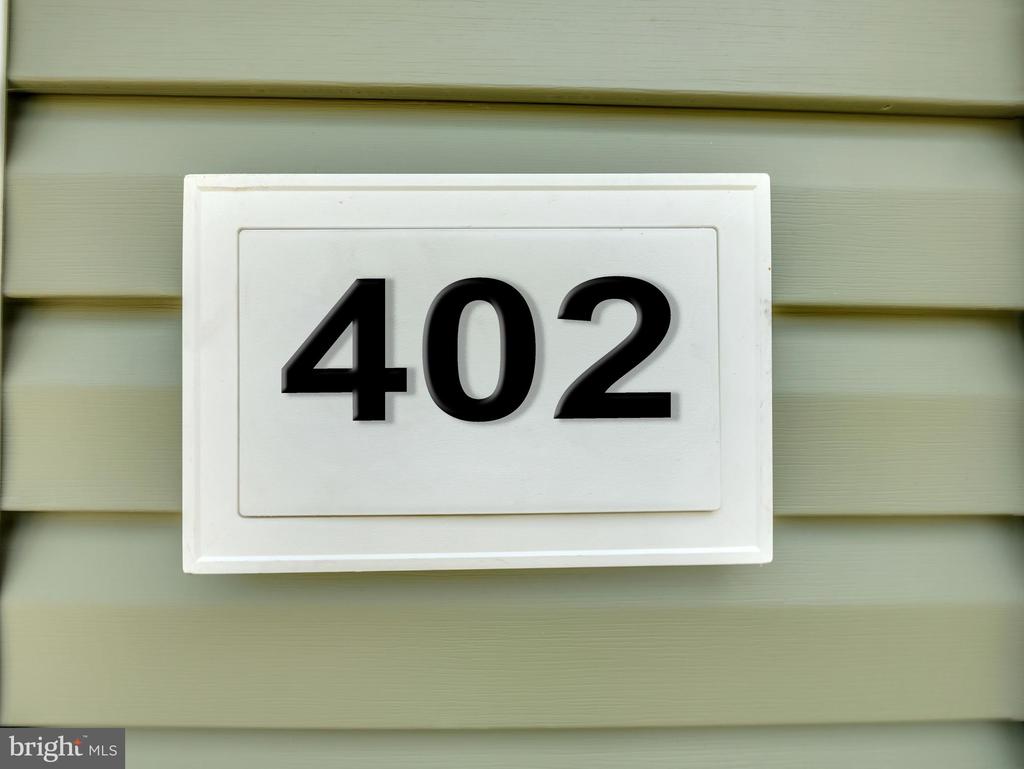 402 MARYLAND AVE
