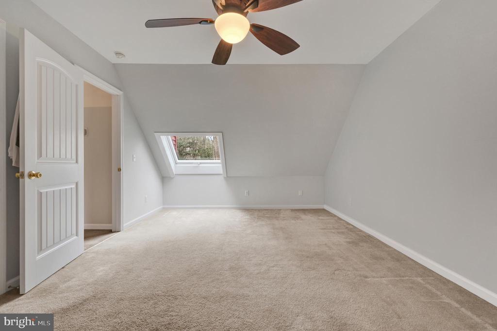 11412 CECIL COURT