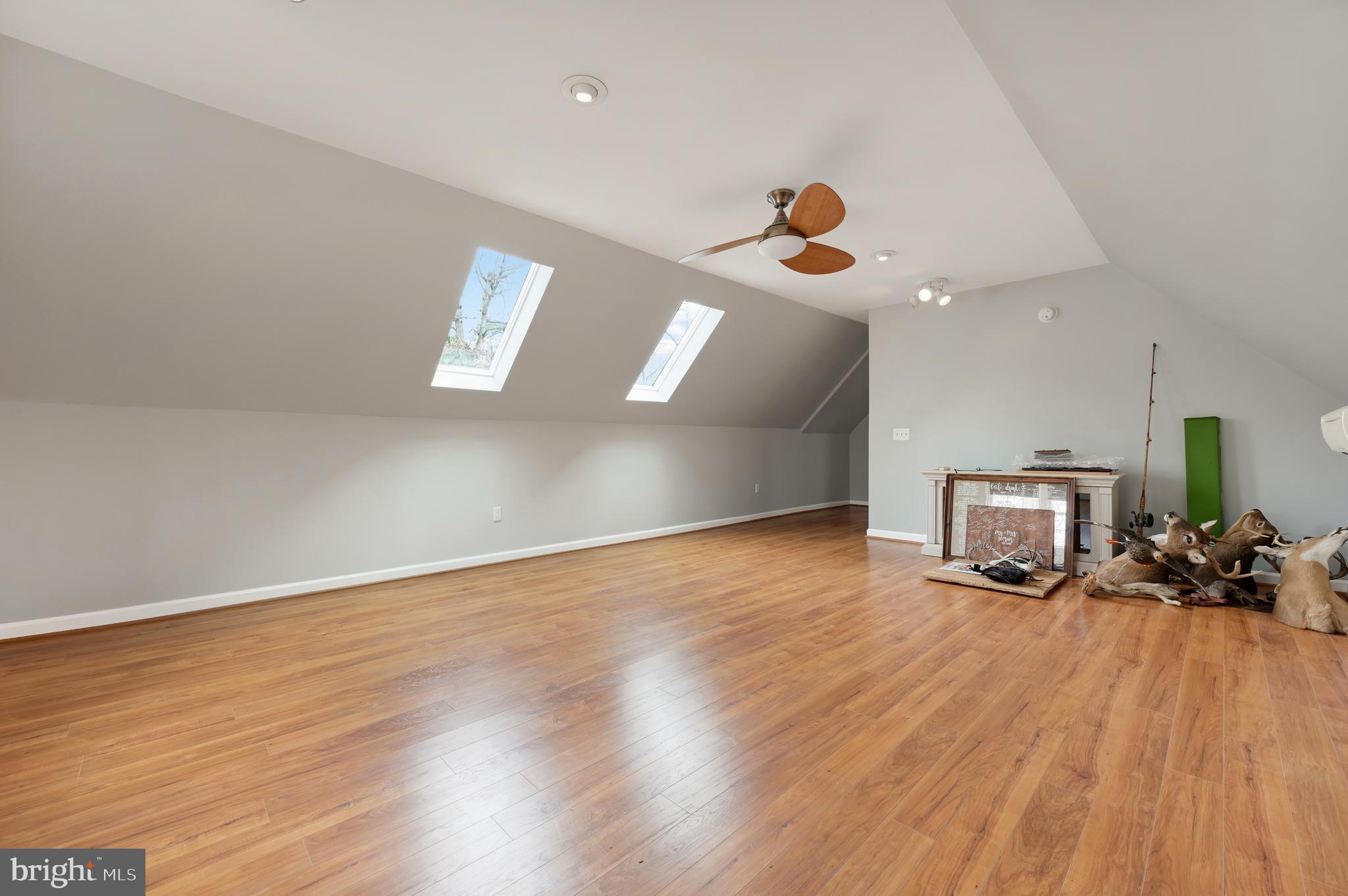 11412 CECIL COURT