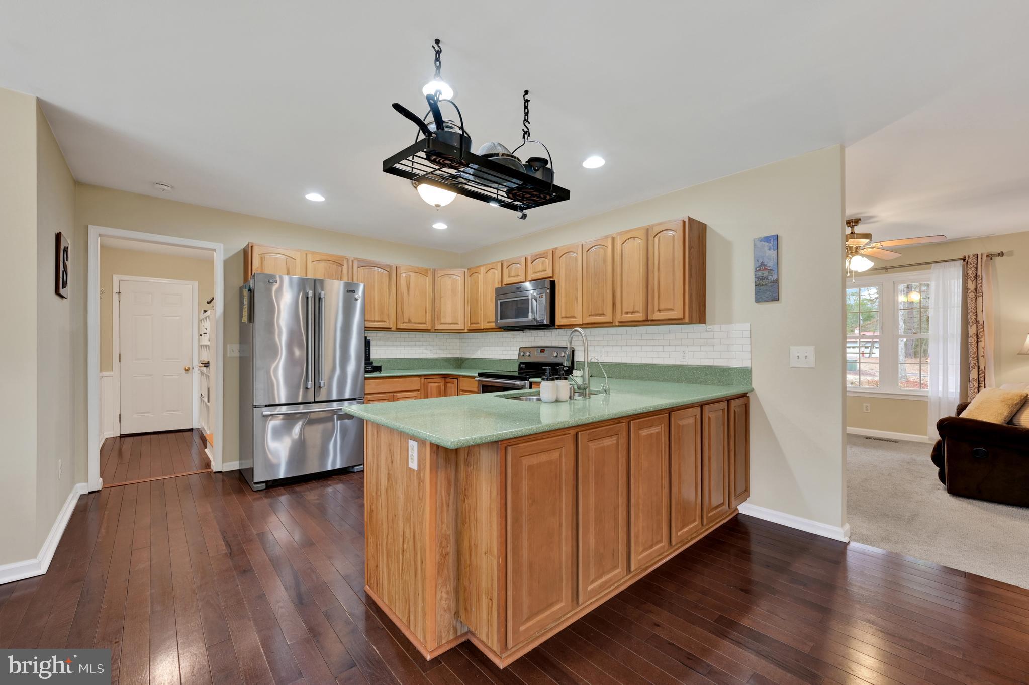 11412 CECIL COURT
