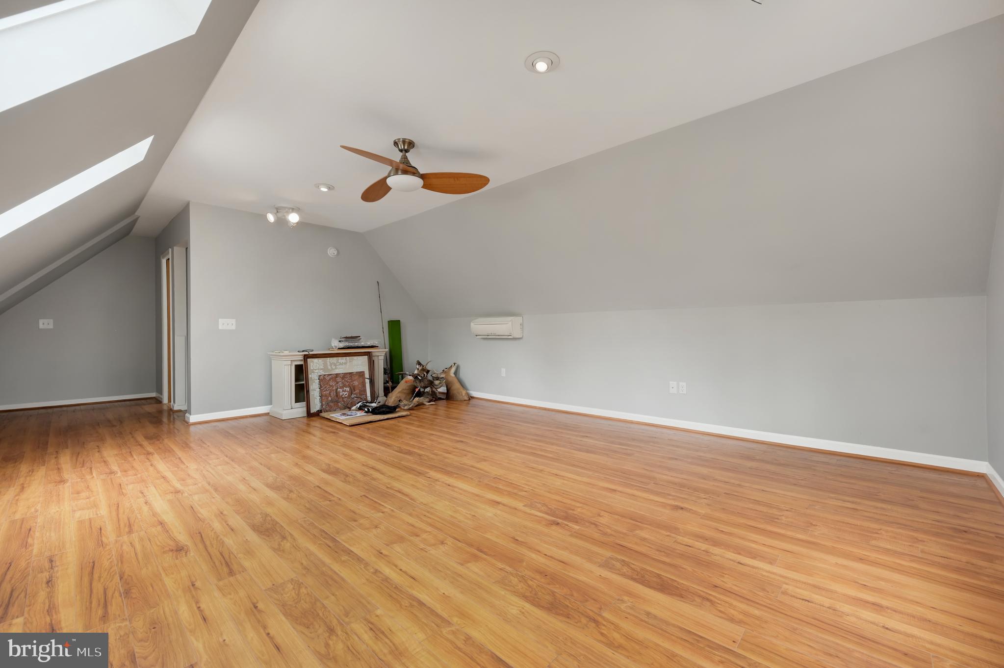 11412 CECIL COURT