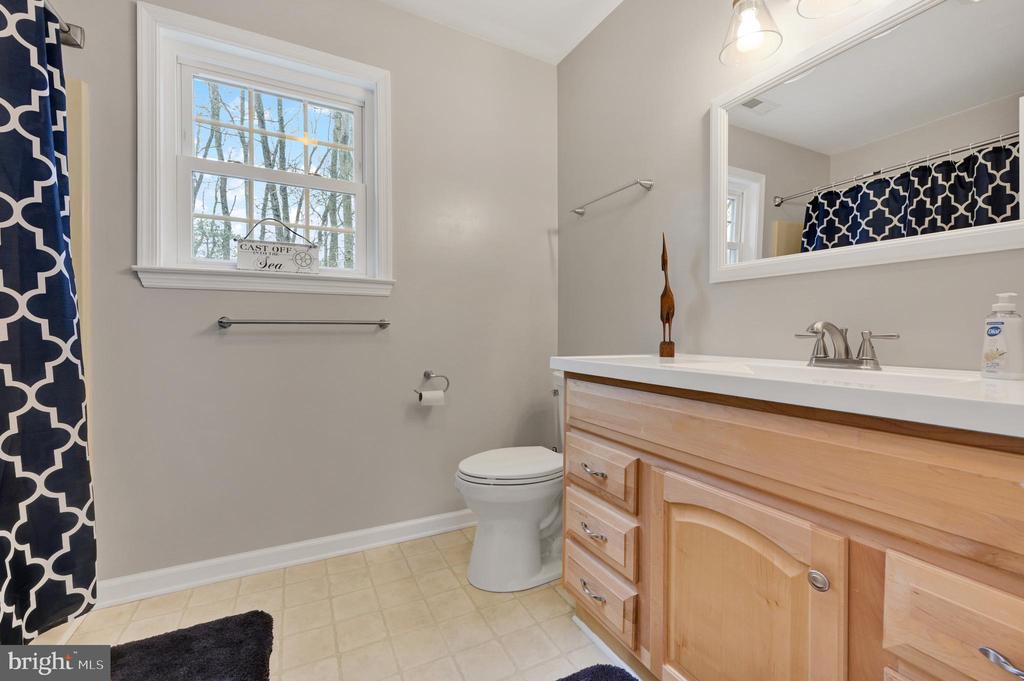 11412 CECIL COURT