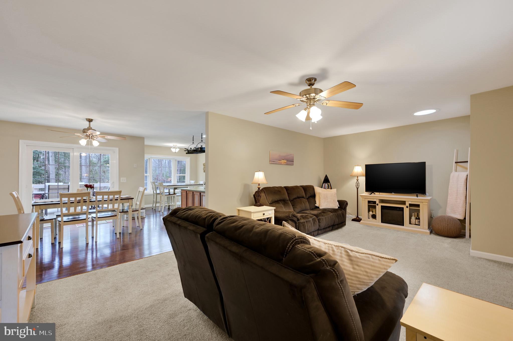 11412 CECIL COURT