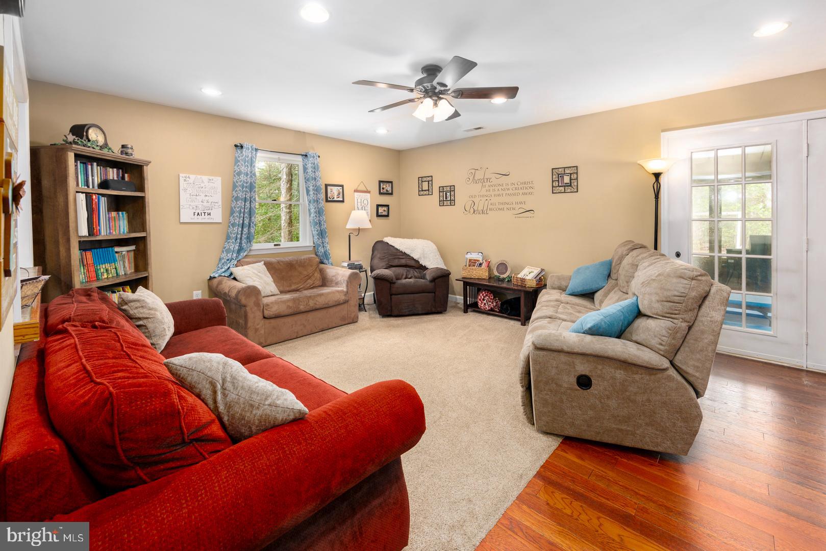 25432 PINEY BRANCH LANE