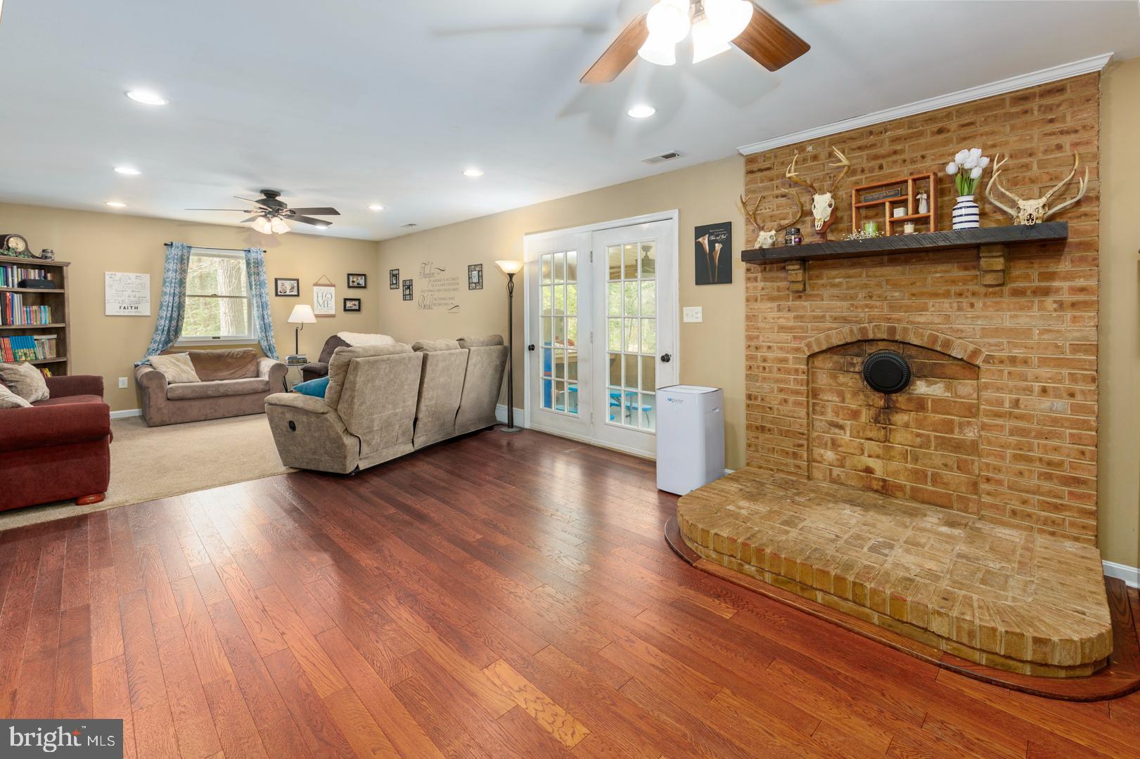 25432 PINEY BRANCH LANE