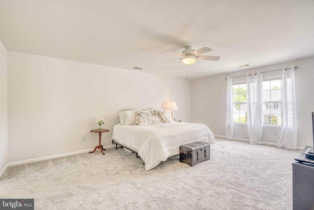 1110 OSPREY LANE
