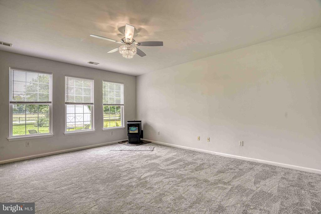 1110 OSPREY LANE
