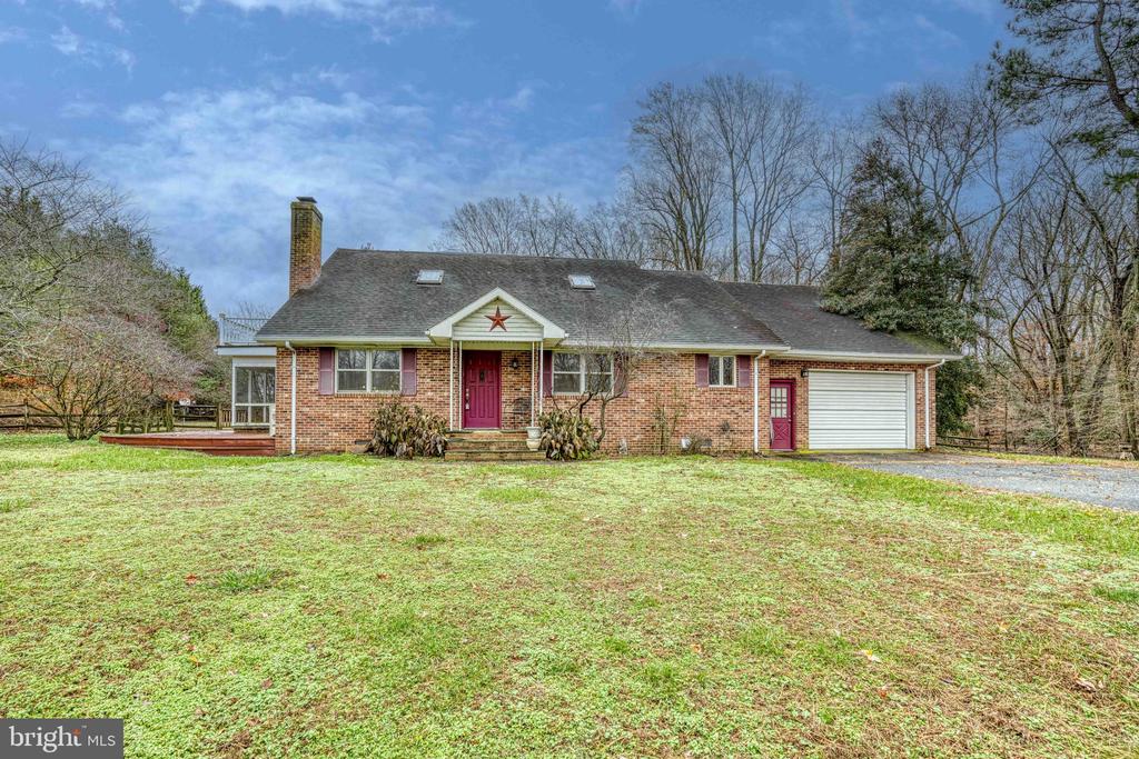 14957 CHERRY LANE