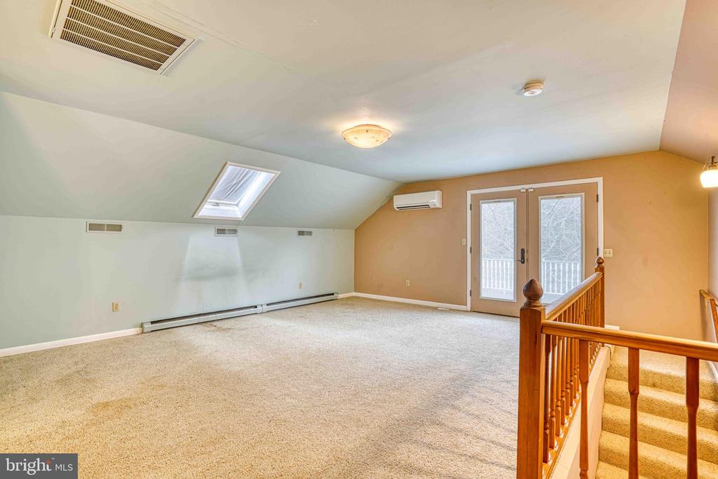 14957 CHERRY LANE