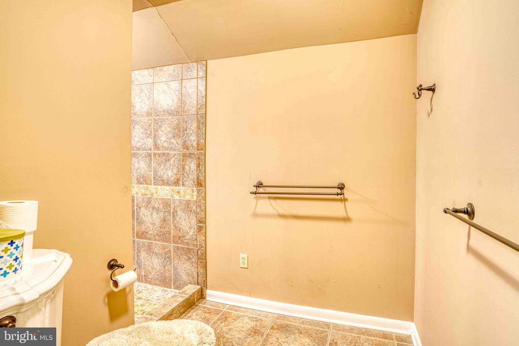 14957 CHERRY LANE
