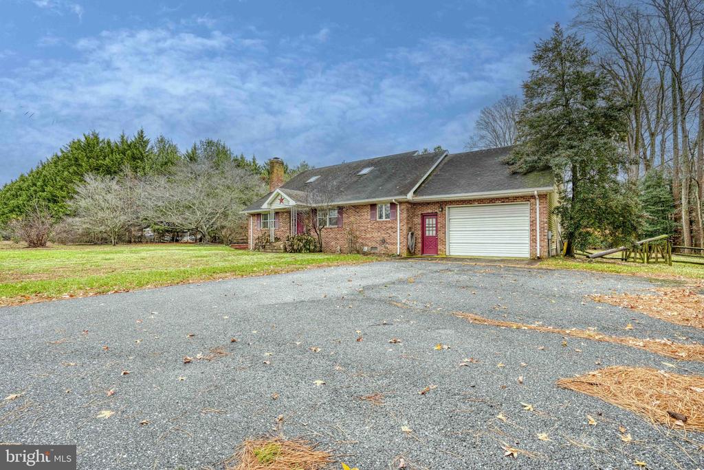 14957 CHERRY LANE