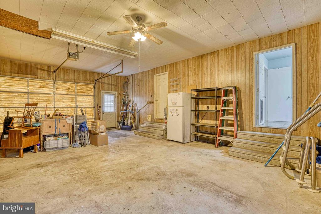 14957 CHERRY LANE