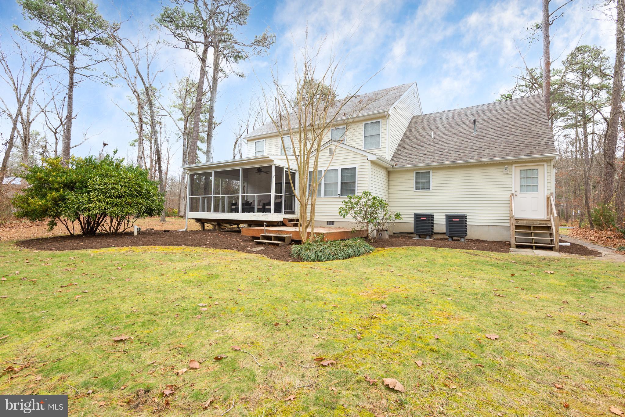 24749 WOODS DRIVE