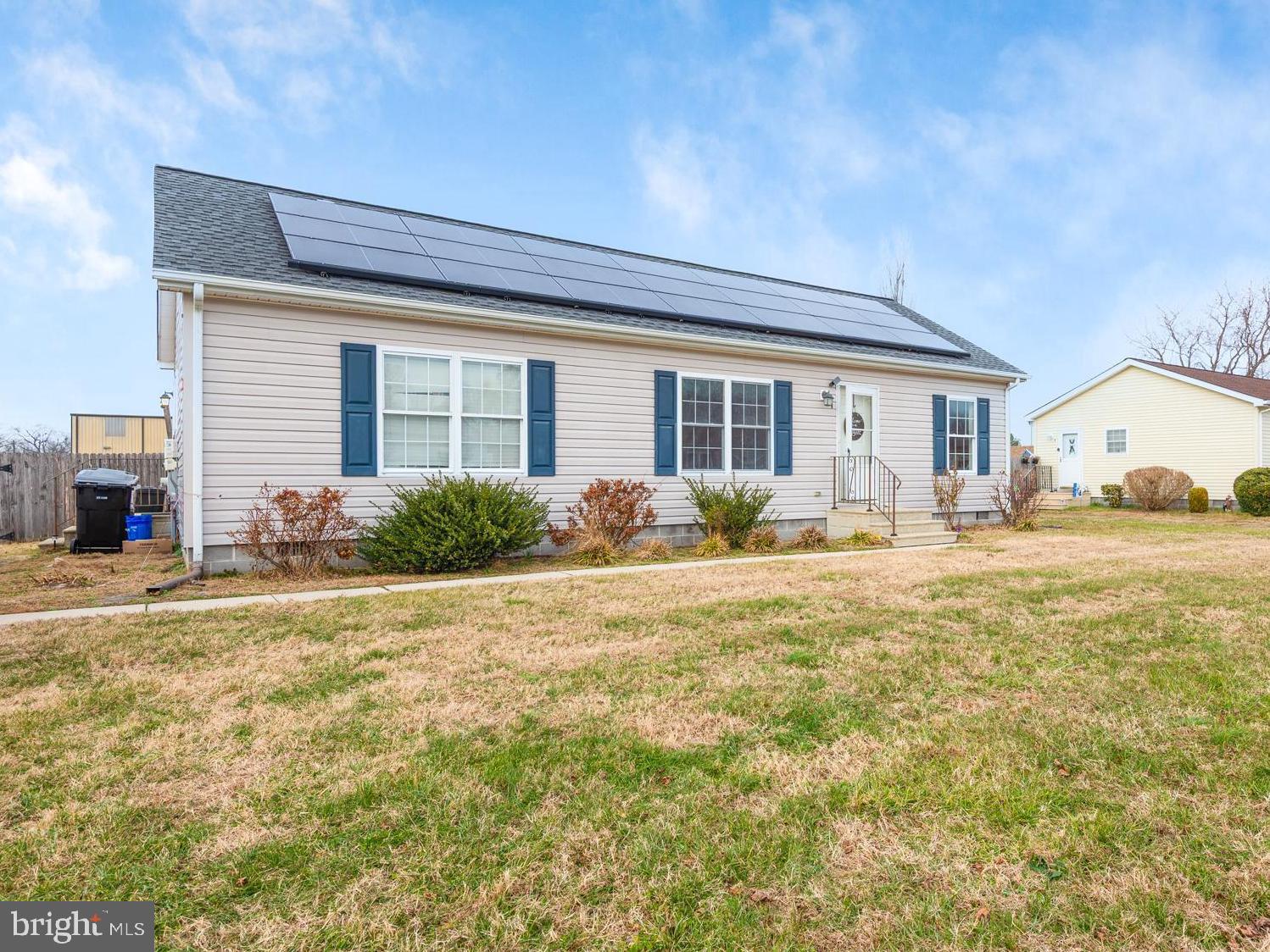 1 OAKVIEW COURT