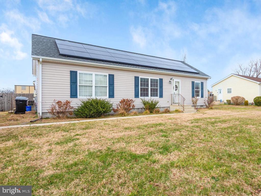 1 OAKVIEW COURT