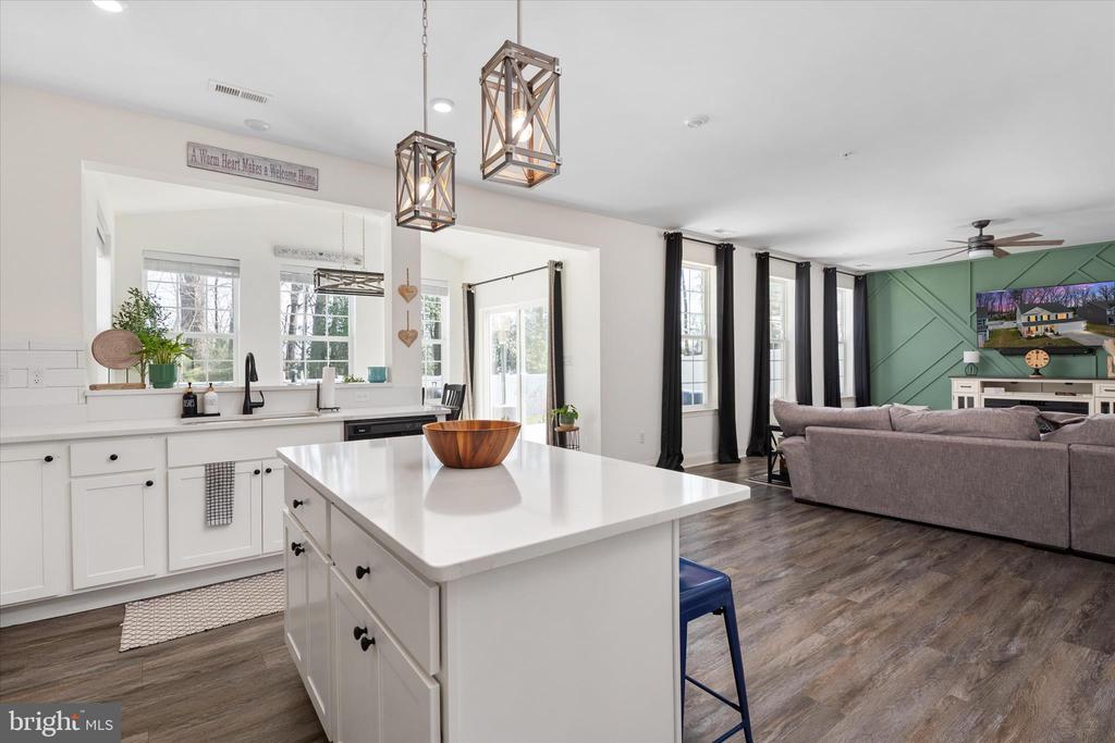 315 MORNING GLORY DRIVE