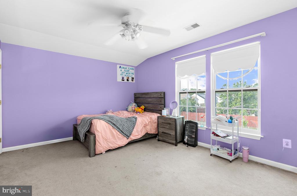 102 LISTER LANE