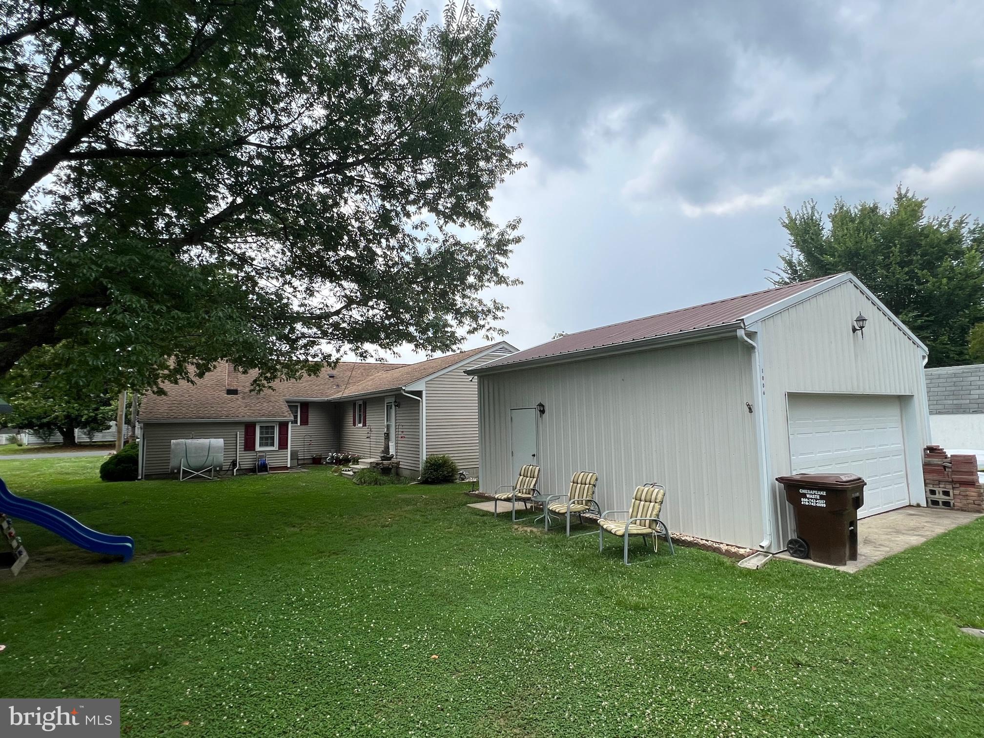 1006 WILLOWMERE LANE