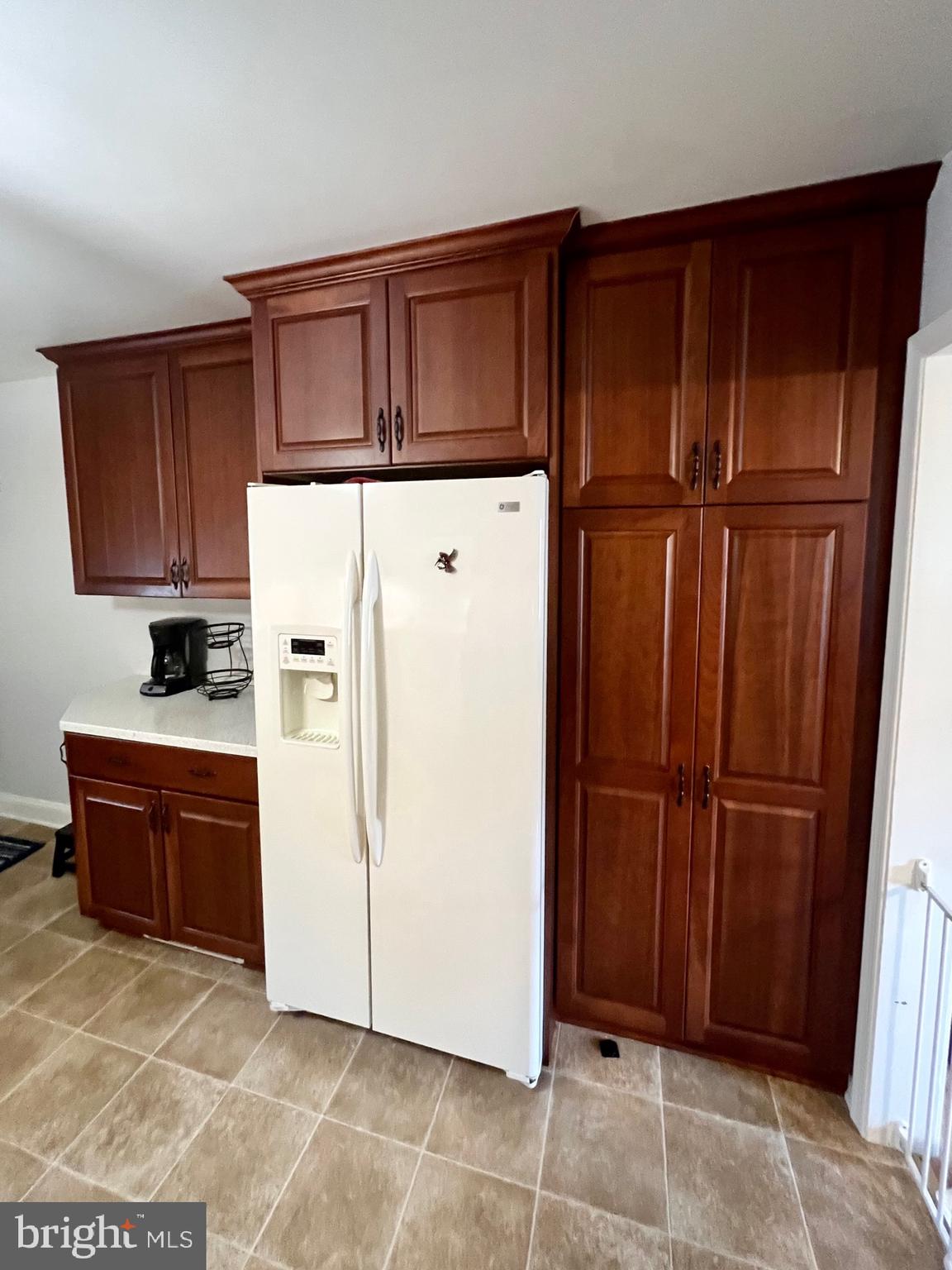 1006 WILLOWMERE LANE
