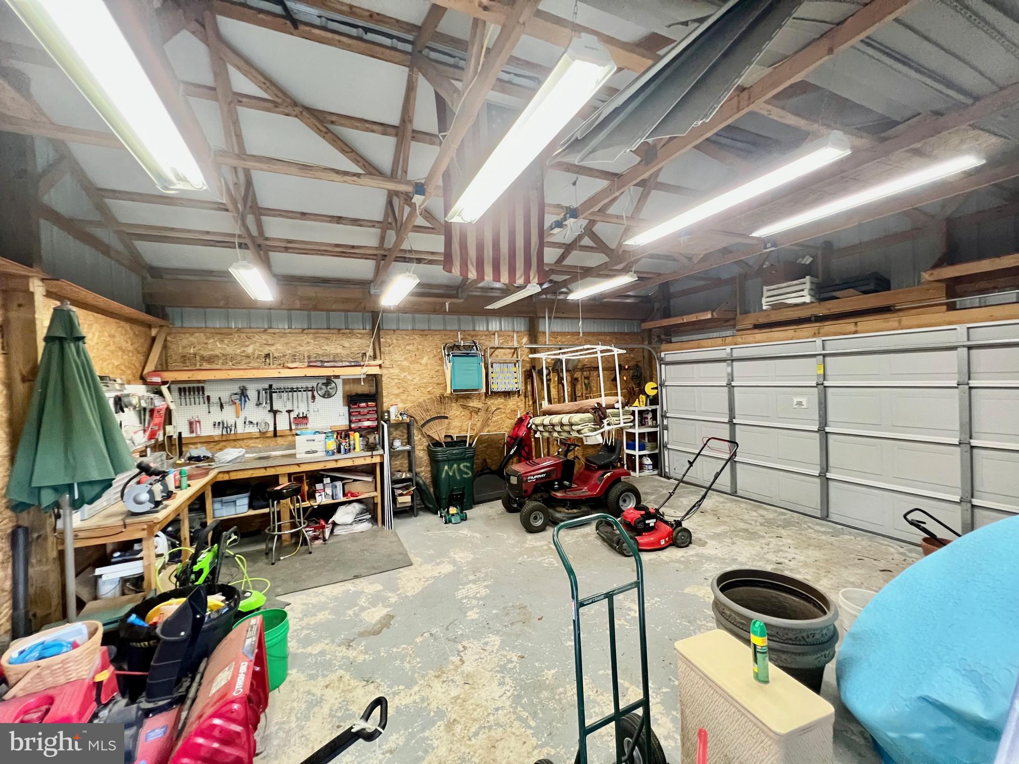 1006 WILLOWMERE LANE