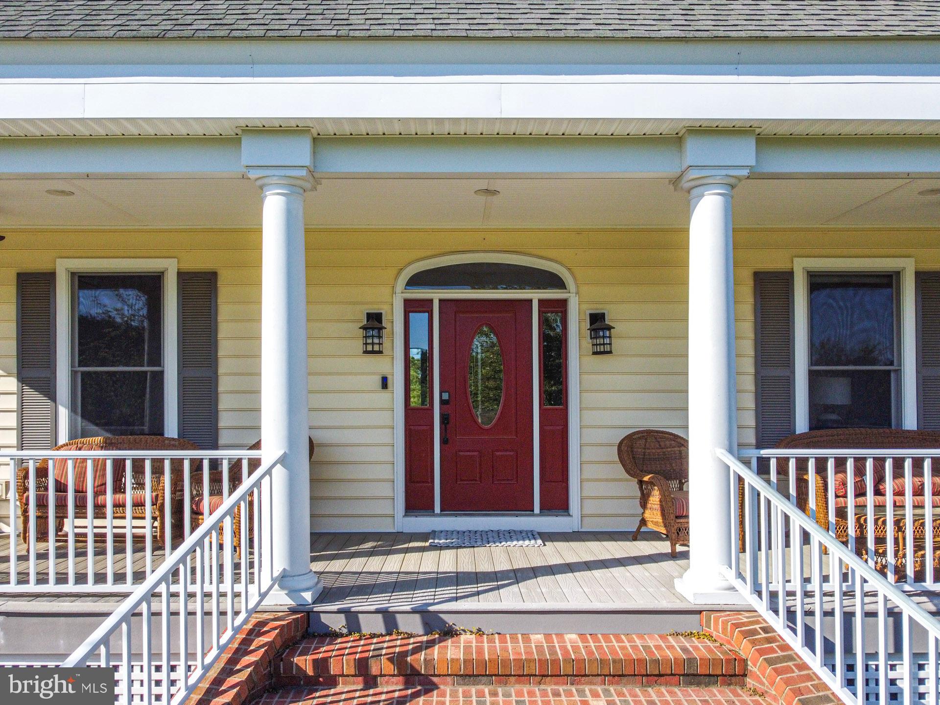1136 HUDSON ROAD