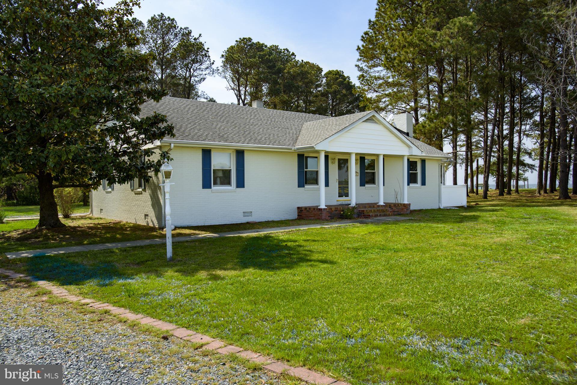 784 HILLS POINT ROAD