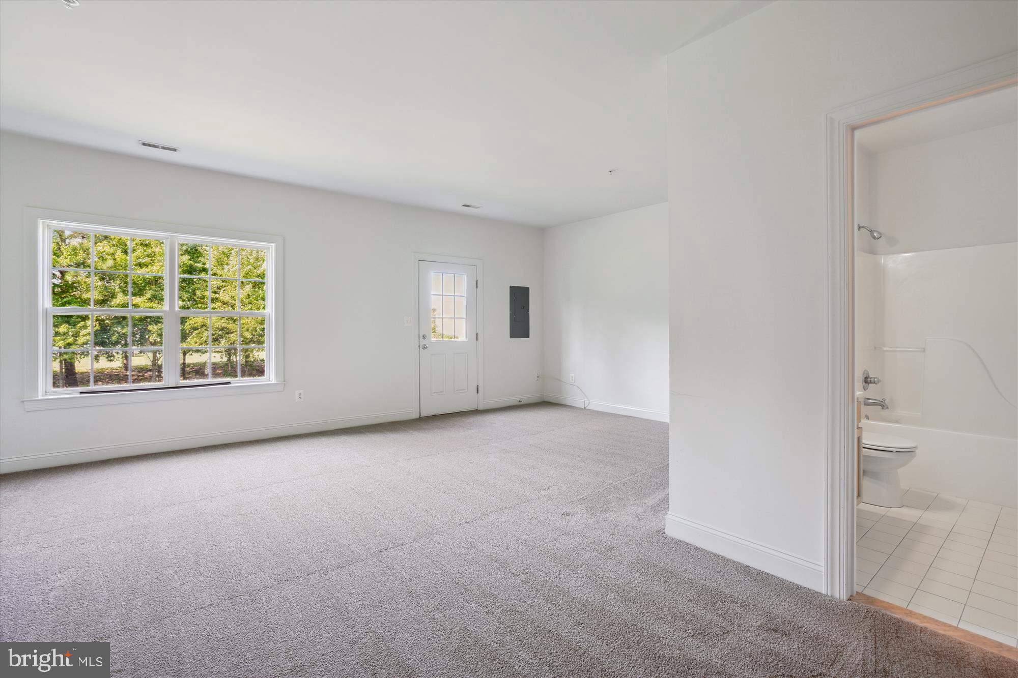 909 WOOD DUCK DRIVE