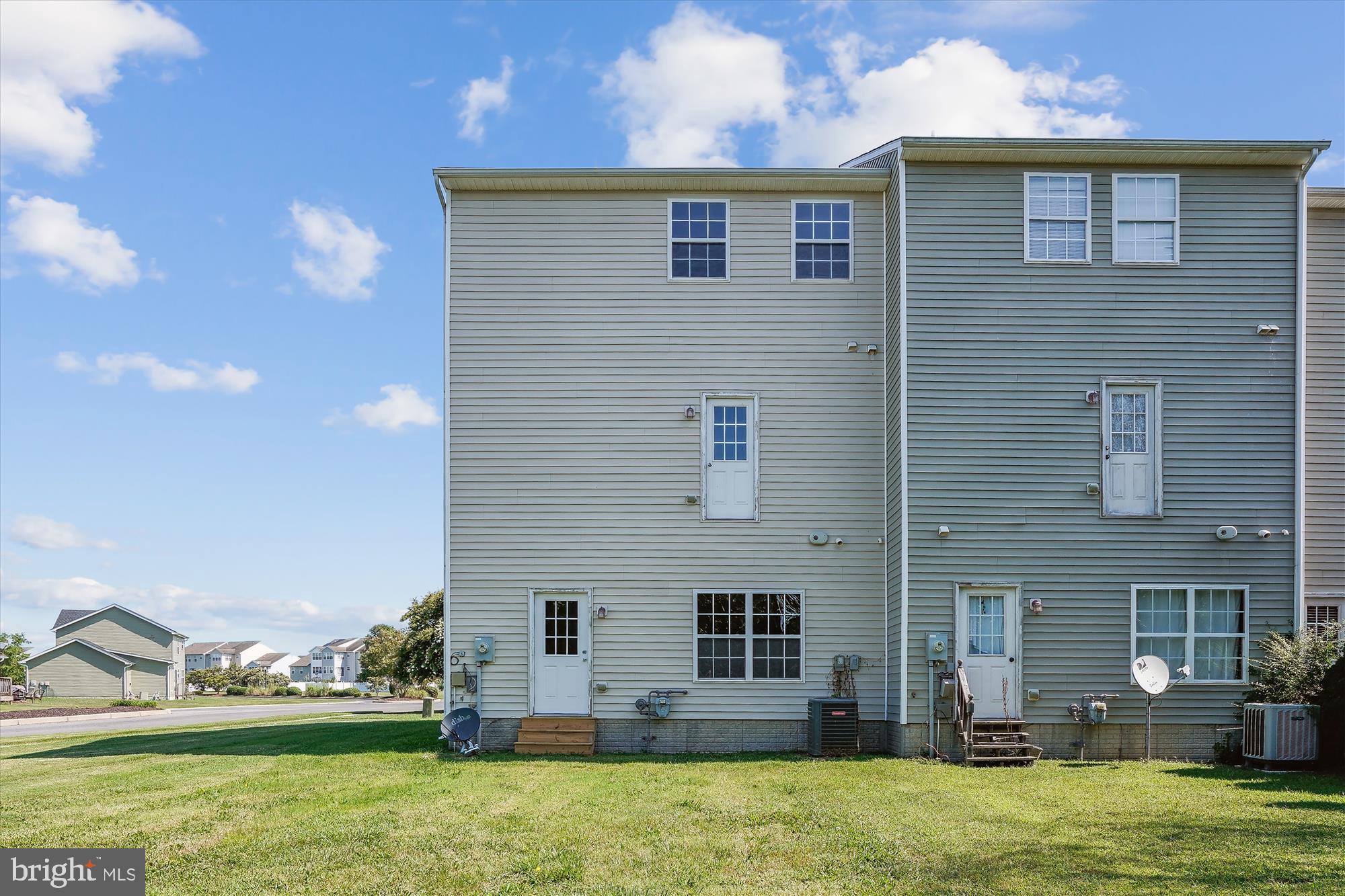 909 WOOD DUCK DRIVE