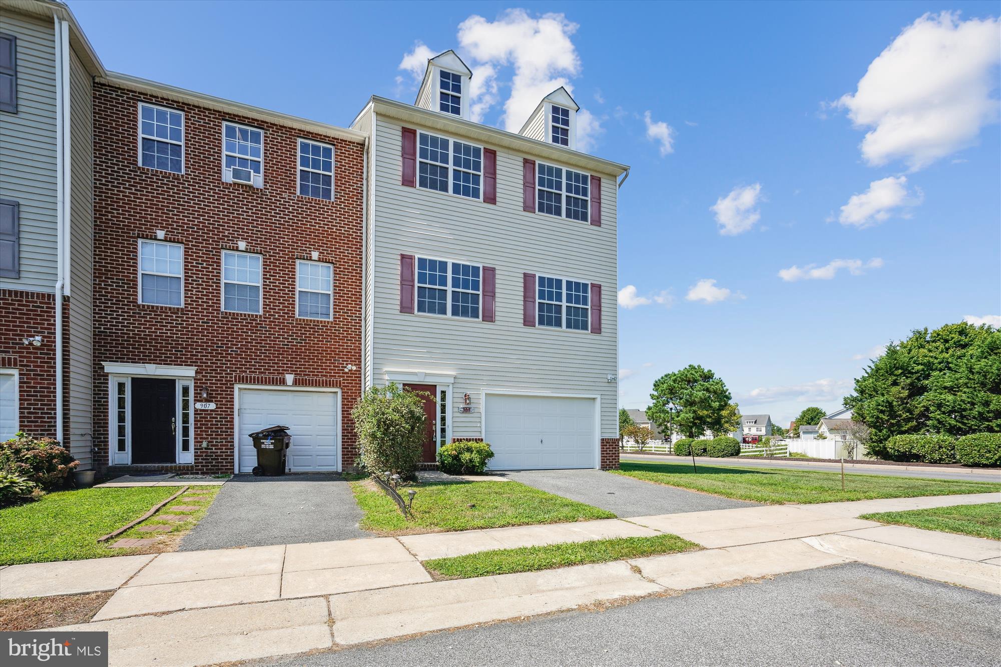 909 WOOD DUCK DRIVE