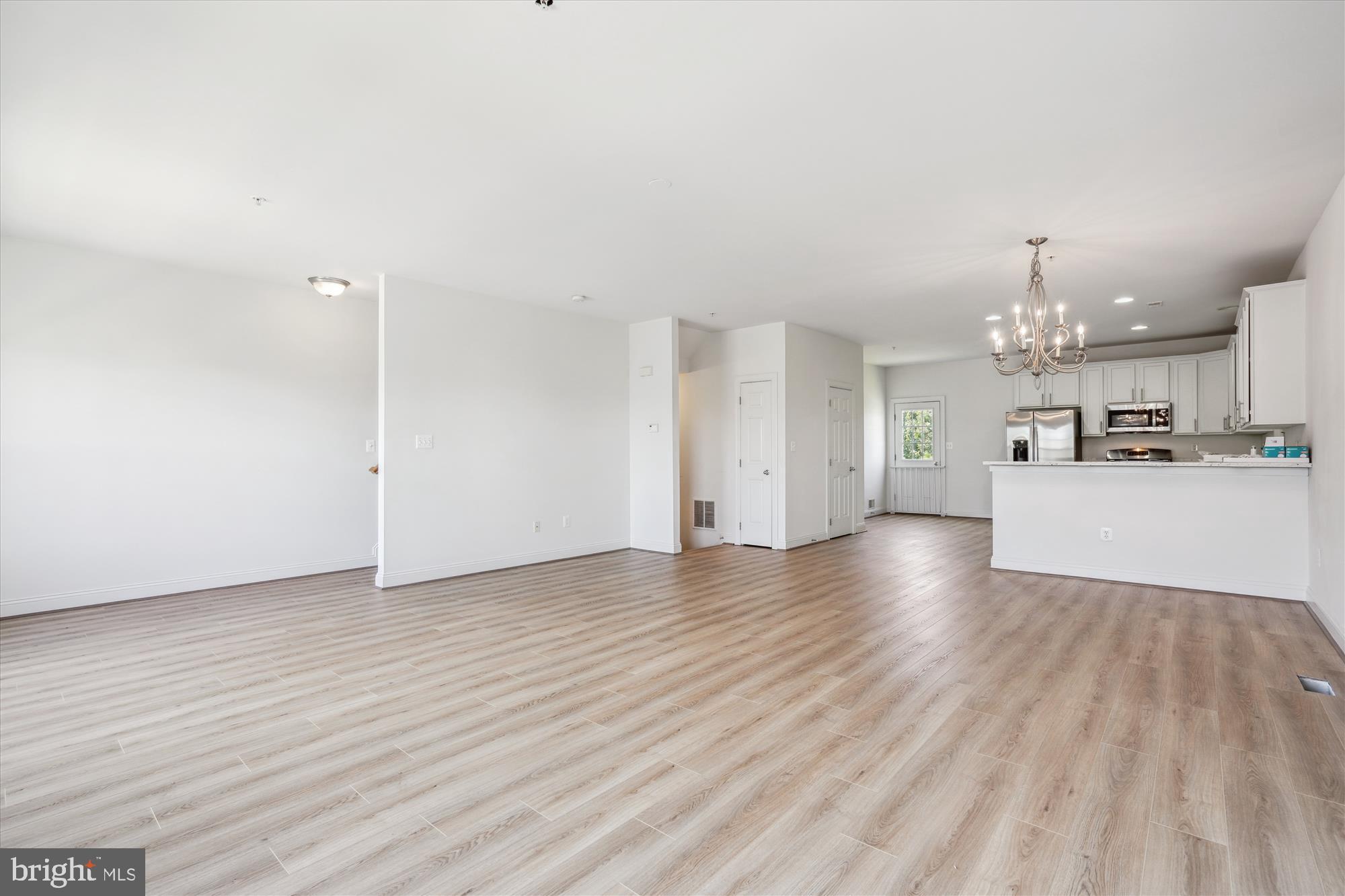 909 WOOD DUCK DRIVE