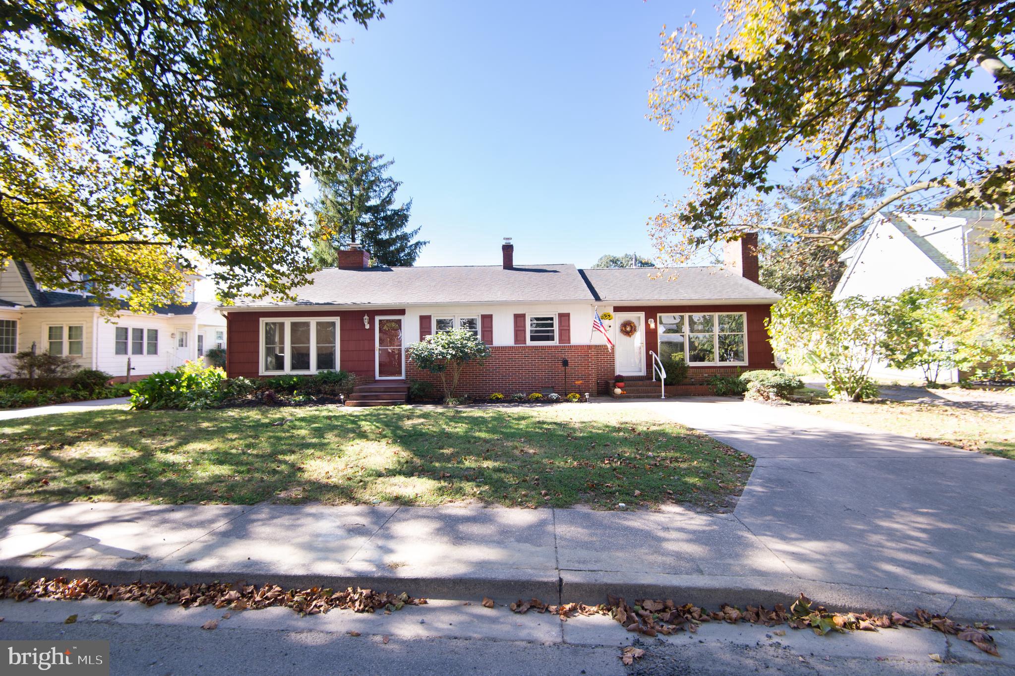 1200 HAMBROOKS BOULEVARD