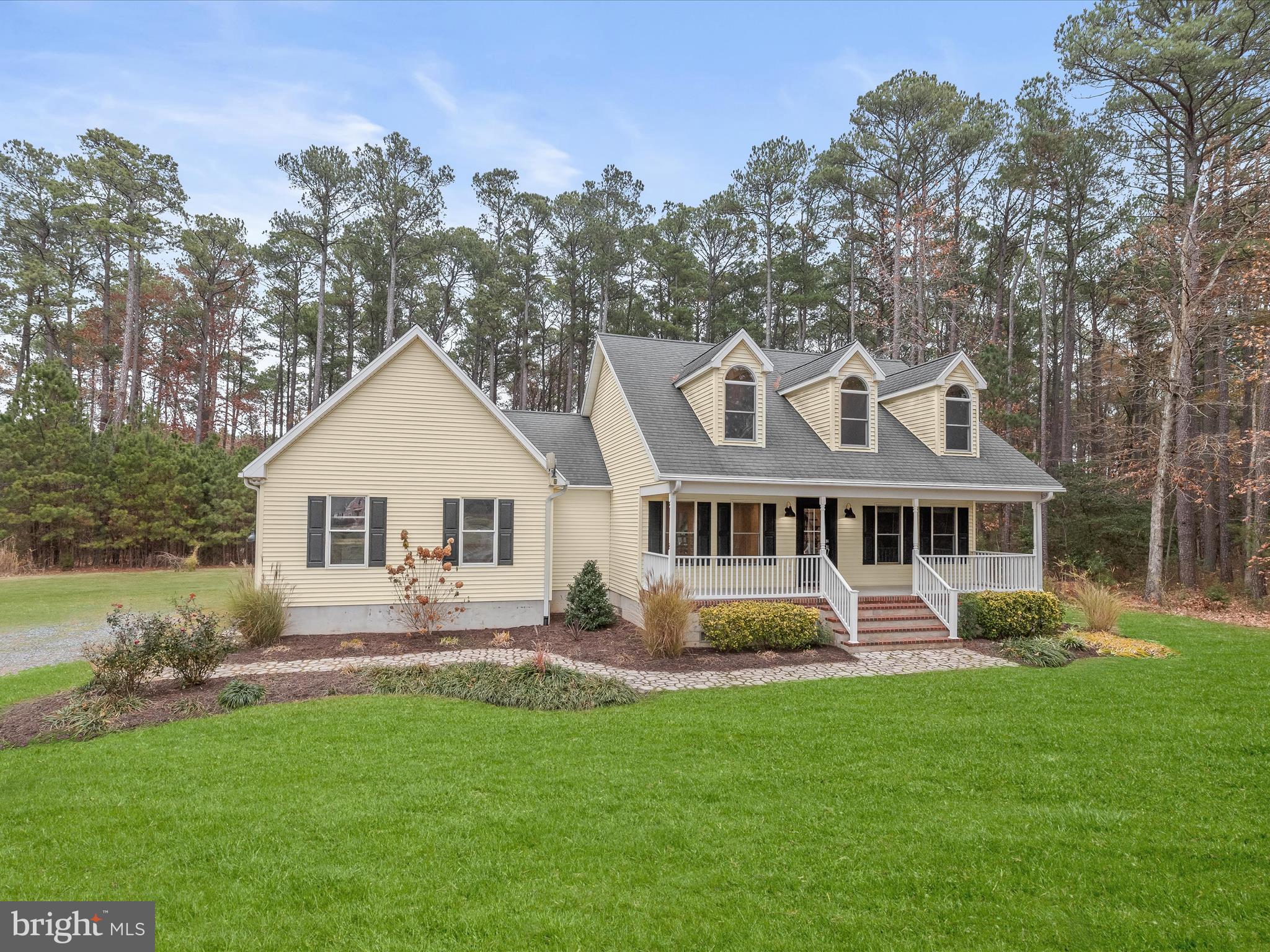 5907 HEATHER LANE