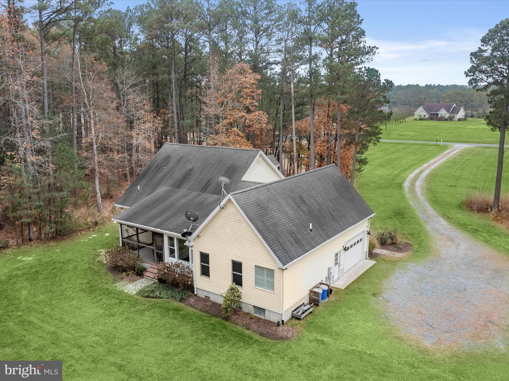 5907 HEATHER LANE