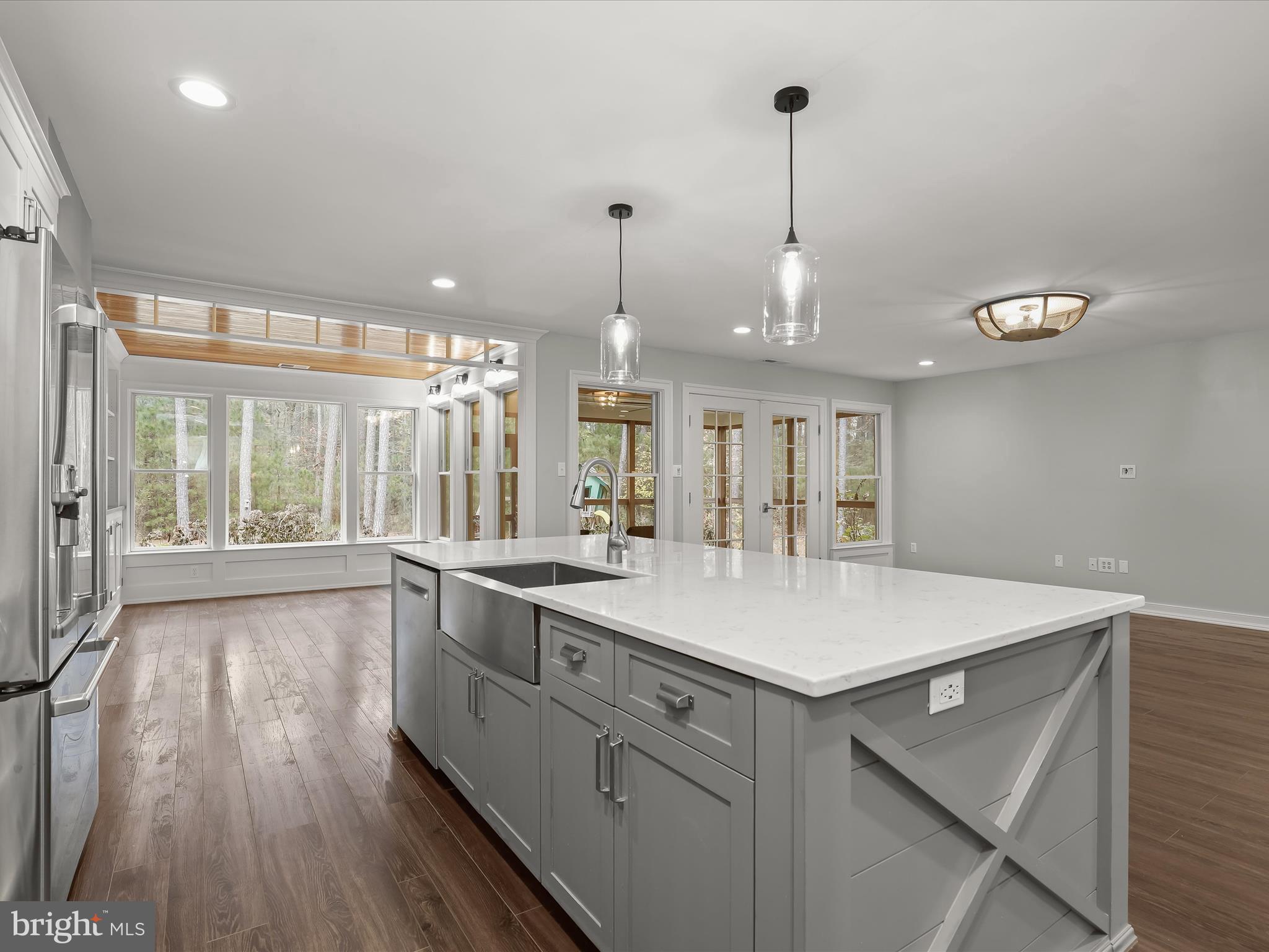 5907 HEATHER LANE