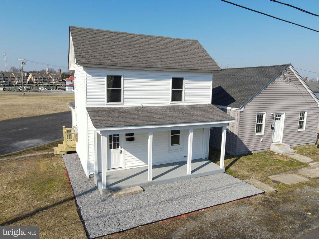 221 HAYWARD STREET