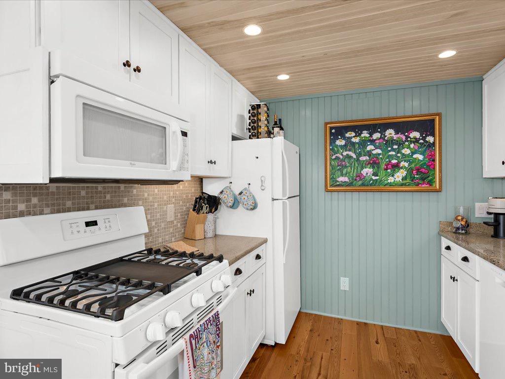 1217 FLOWERS ROAD